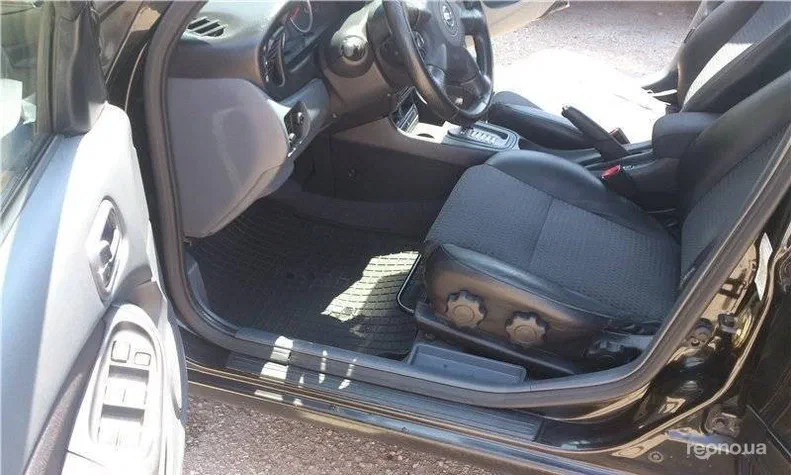 Nissan Almera 2006 - 1