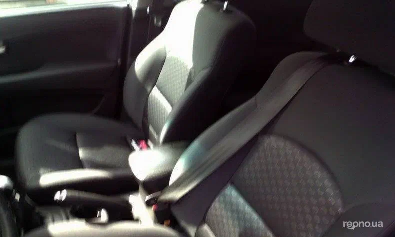 SsangYong Korando 2011 - 6