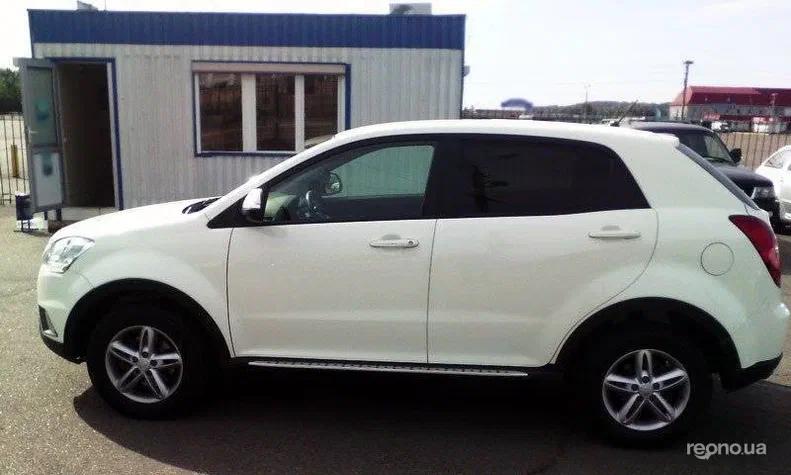 SsangYong Korando 2011 - 18