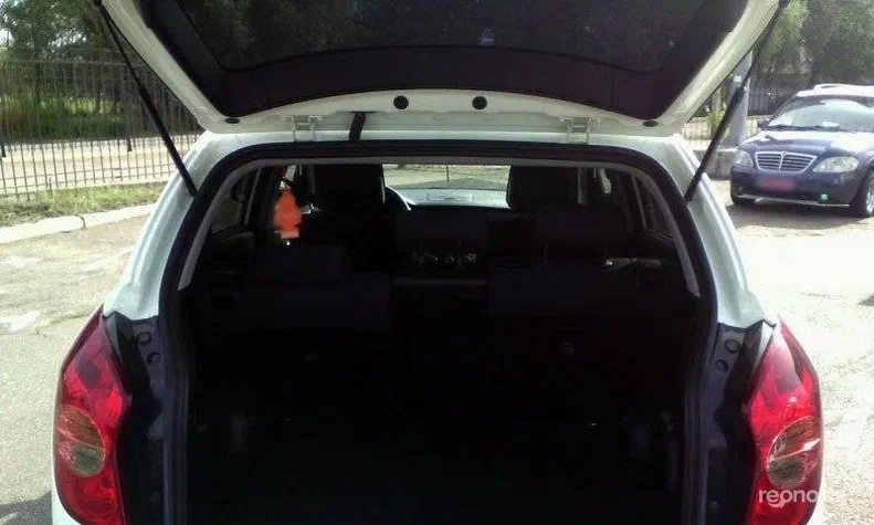 SsangYong Korando 2011 - 11