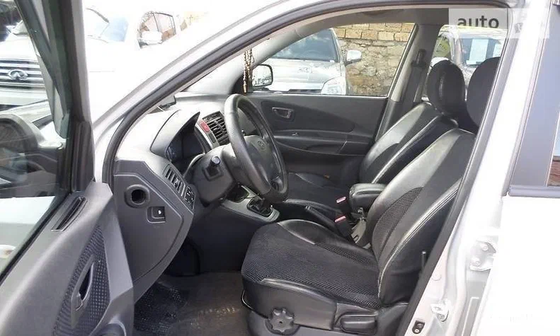 Hyundai Tucson 2011 - 4