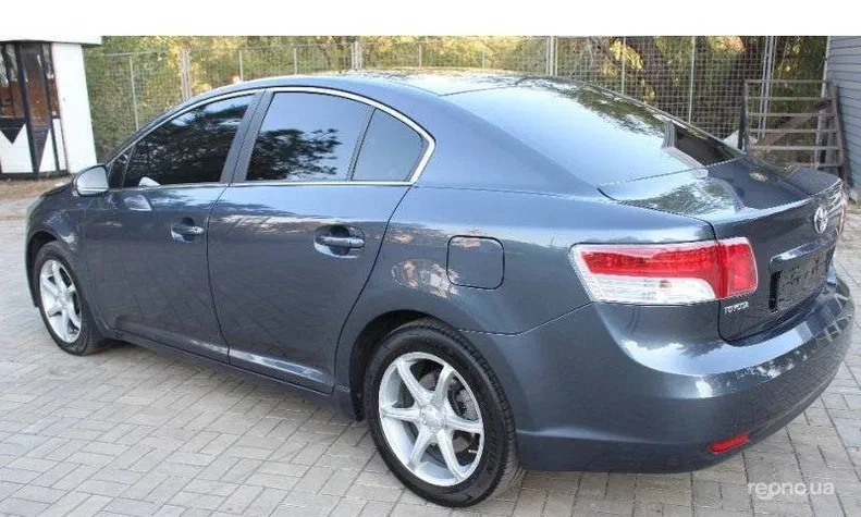 Toyota Avensis 2011 - 12