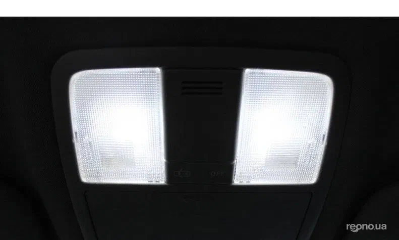 Toyota Avensis 2011 - 9