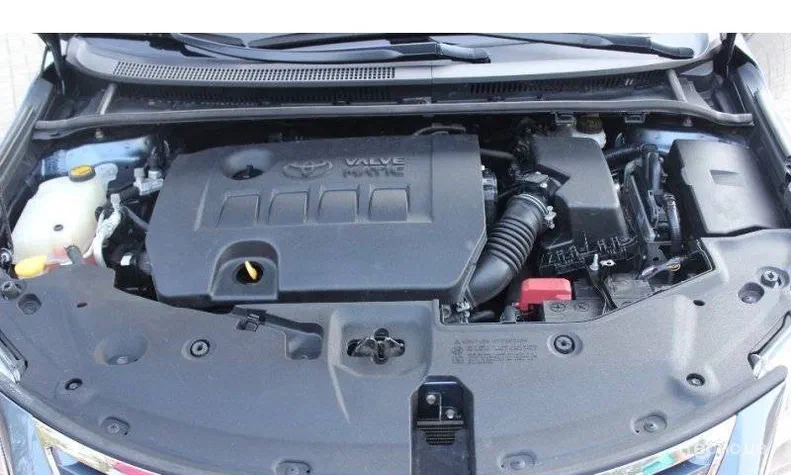 Toyota Avensis 2011 - 0