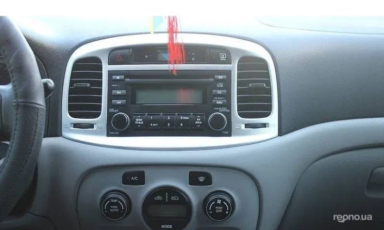 Hyundai Accent 2008 - 8