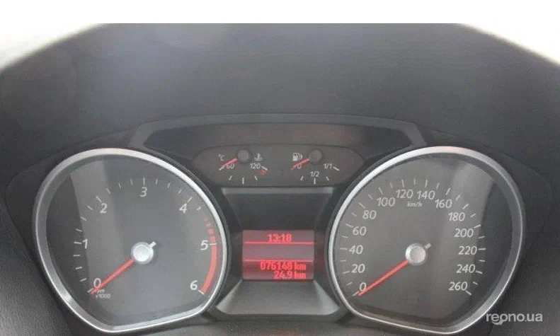 Ford Mondeo 2013 - 25