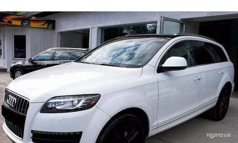 Audi Q7 2011 - 9