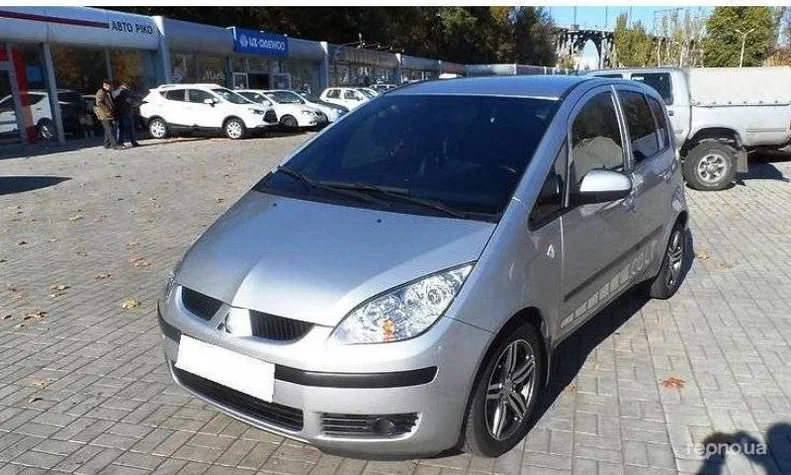 Mitsubishi Colt 2008 - 8