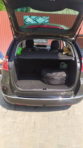 Citroen C4 Picasso 2010 - 5