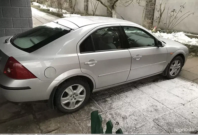 Ford Mondeo 2001