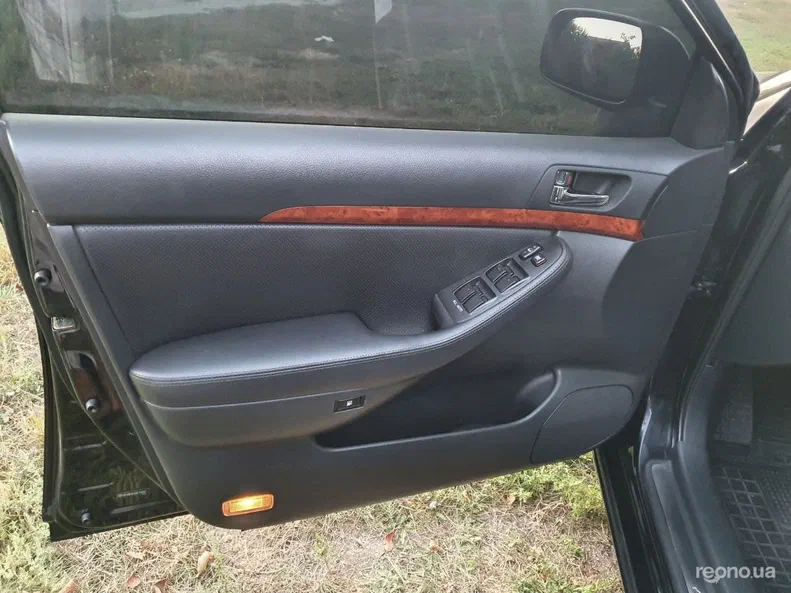 Toyota Avensis 2005 - 10