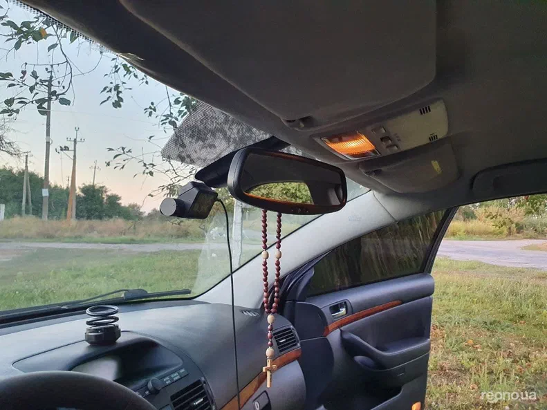 Toyota Avensis 2005 - 7