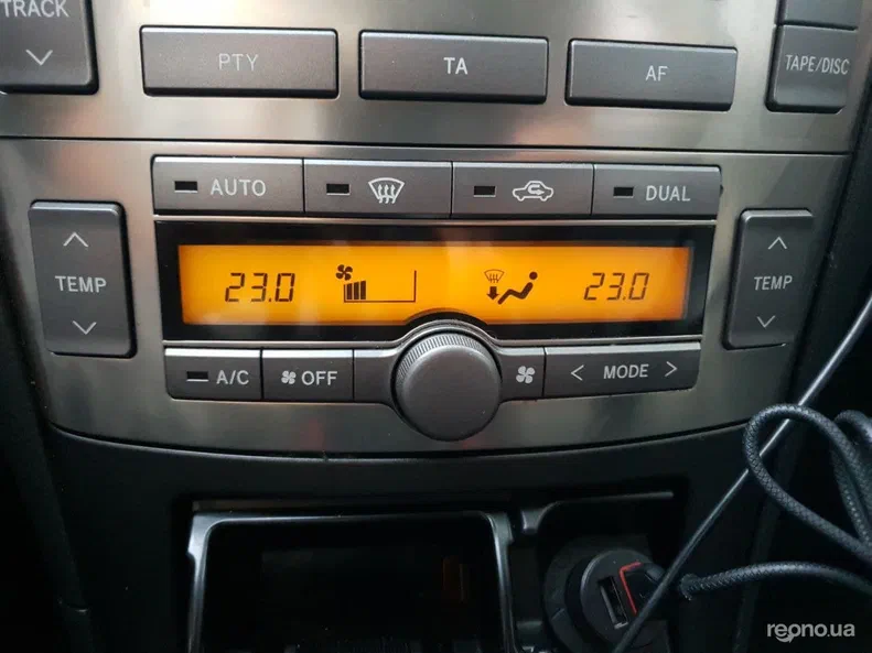 Toyota Avensis 2005 - 30