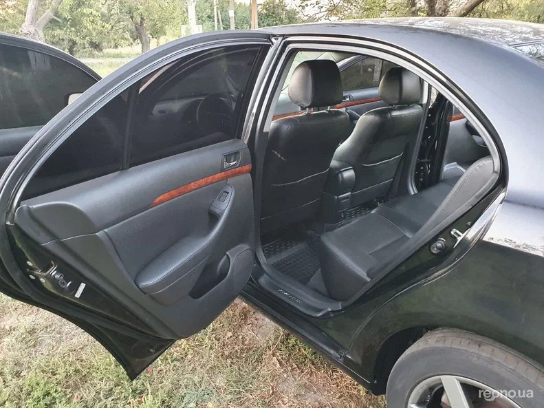 Toyota Avensis 2005 - 12