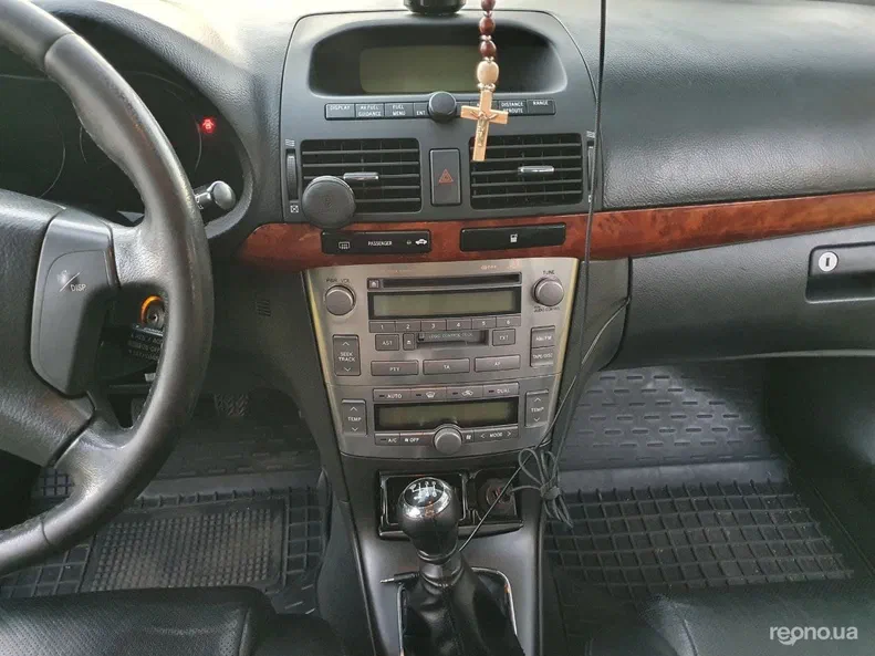 Toyota Avensis 2005 - 15