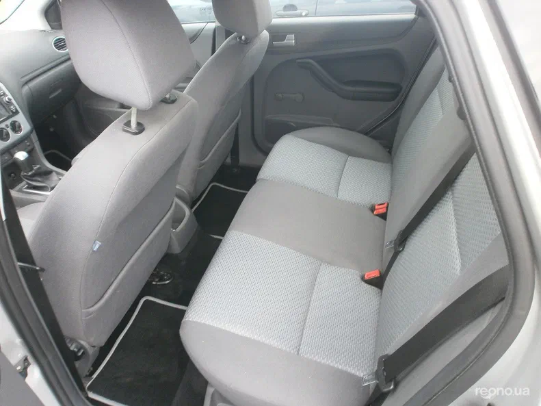 Ford Focus 2005 - 6