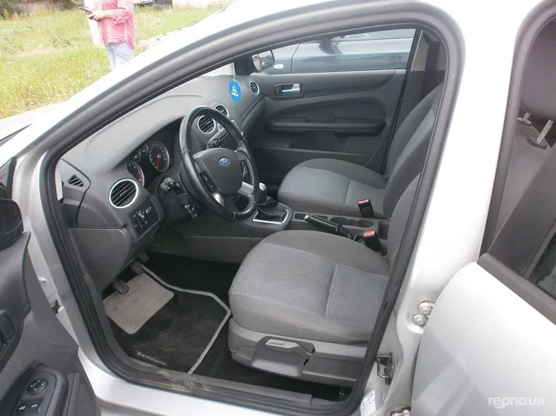 Ford Focus 2005 - 7