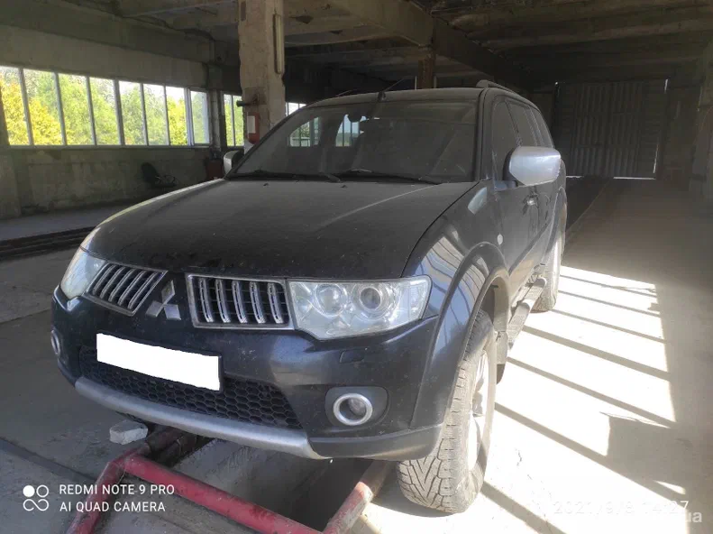 Mitsubishi Pajero Sport 2011