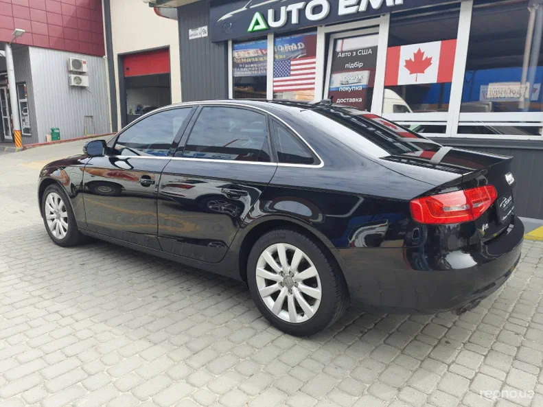 Audi A4 2012 - 5