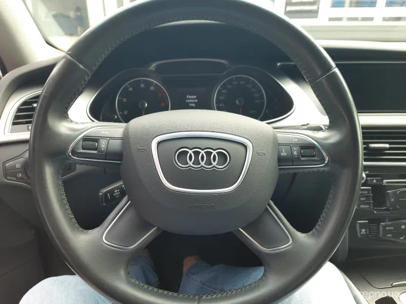 Audi A4 2012 - 10