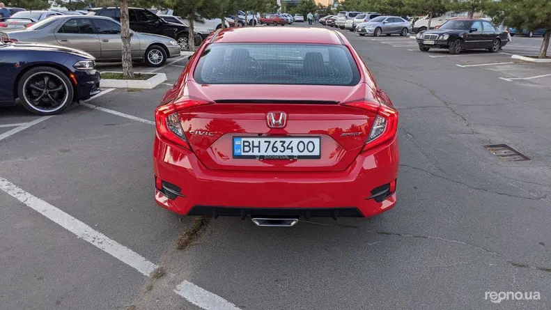 Honda Civic 2019 - 8