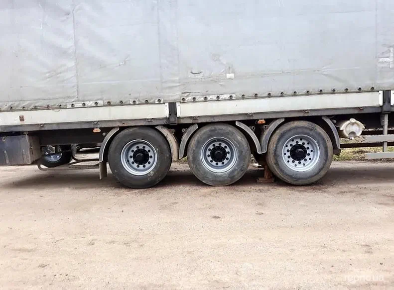 Renault MAGNUM 440dxi 2003