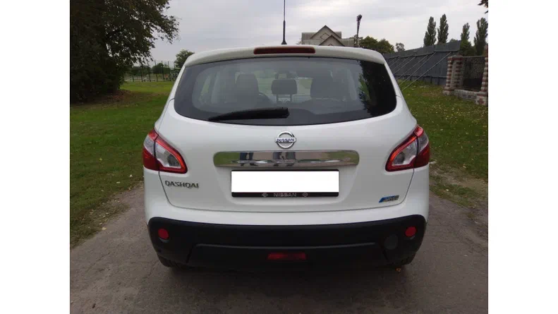Nissan Qashqai 2011 - 6