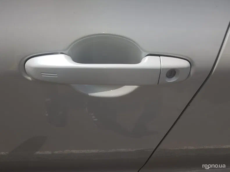 Toyota Camry 2015 - 14