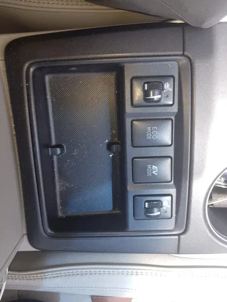 Toyota Camry 2015 - 31