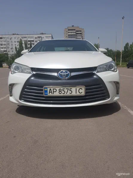 Toyota Camry 2015 - 10