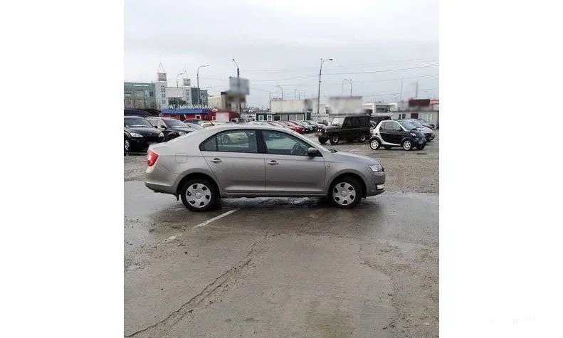 Skoda Rapid 2014 - 10