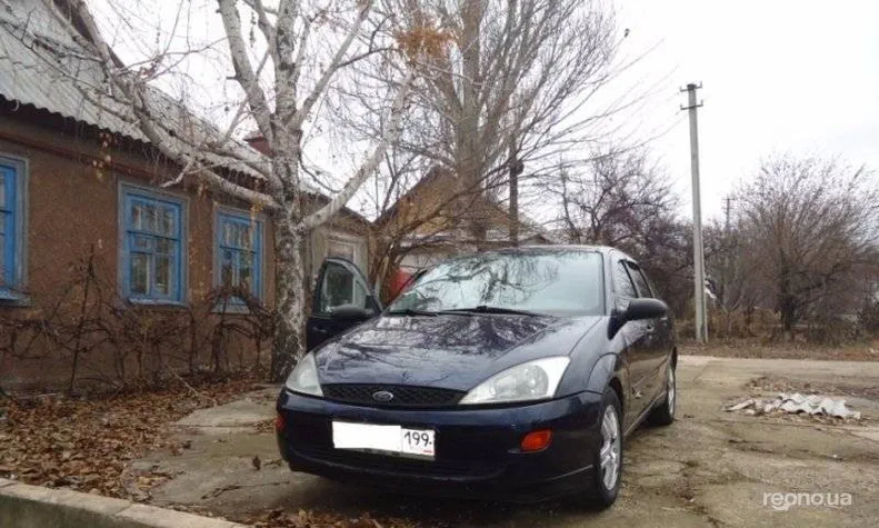 Ford Focus 2004 - 3