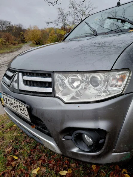 Mitsubishi Pajero Sport 2013 - 7