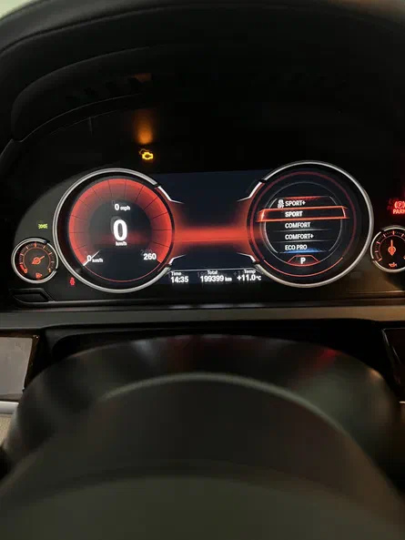 BMW 7 серія 2013 - 22