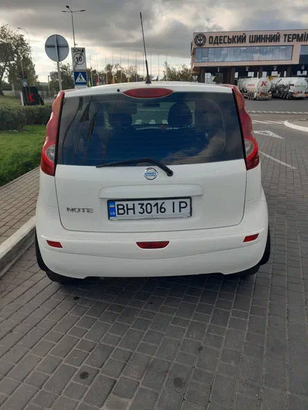 Nissan Note 2011 - 6