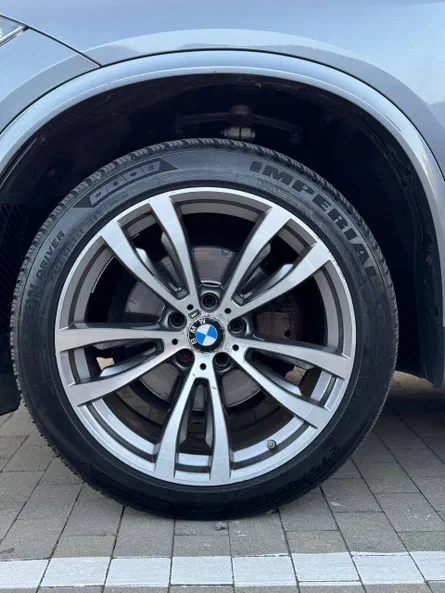 BMW X5 2017 - 13