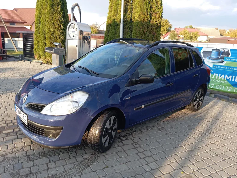 Renault Clio 2008 - 8