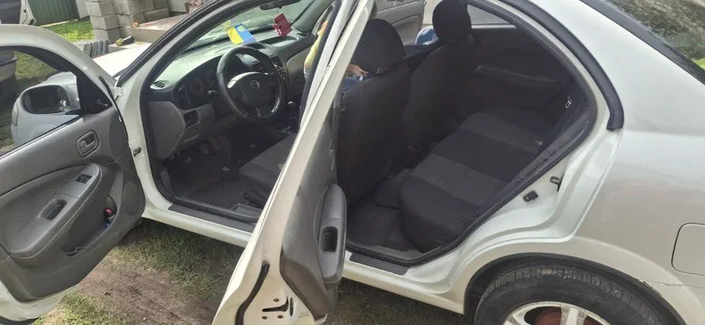 Nissan Almera Classic 2011 - 5