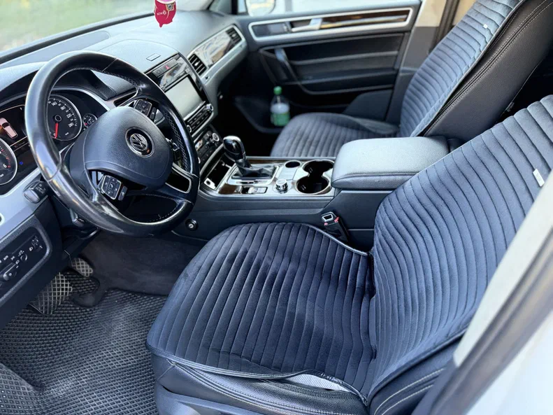 Volkswagen Touareg 2012