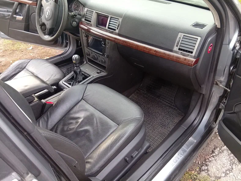 Opel Vectra 2004 - 26