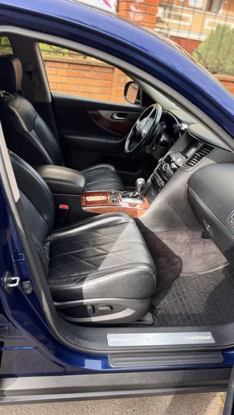 Infiniti QX70 2016 - 17