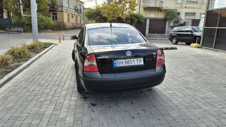 Volkswagen Passat 2001 - 8