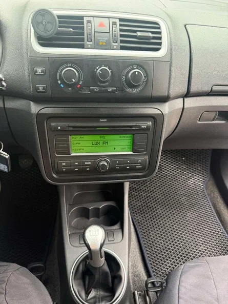 Skoda Fabia 2008 - 16