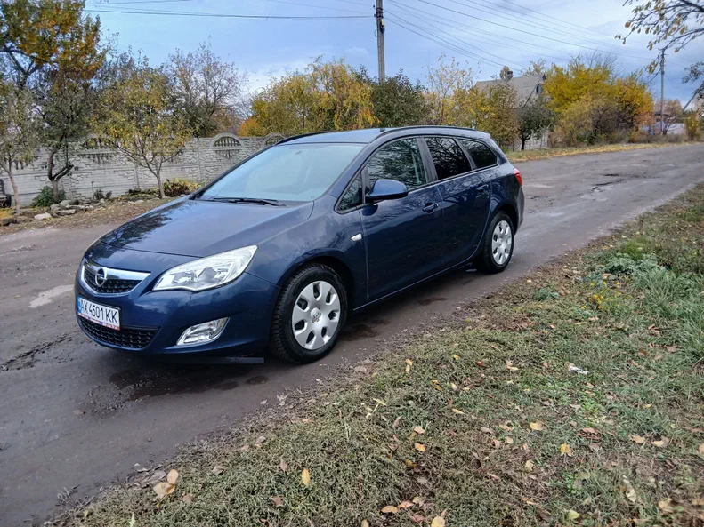 Opel Astra 2012 - 11