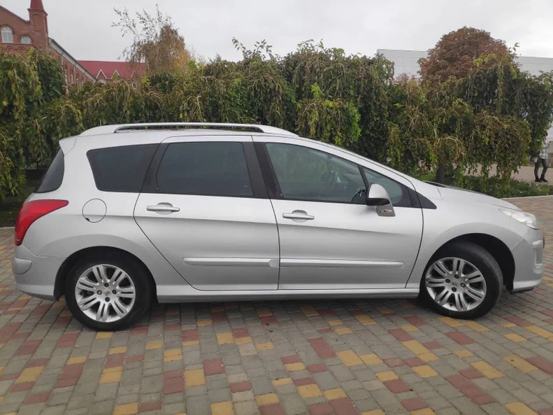 Peugeot 308 2010 - 20