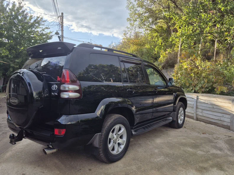 Toyota Land Cruiser Prado 2005 - 7