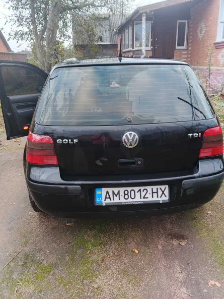 Volkswagen Golf 2000
