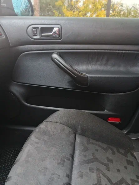 Volkswagen Golf 2000