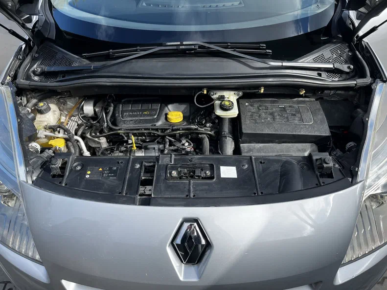 Renault Scenic 2011 - 22