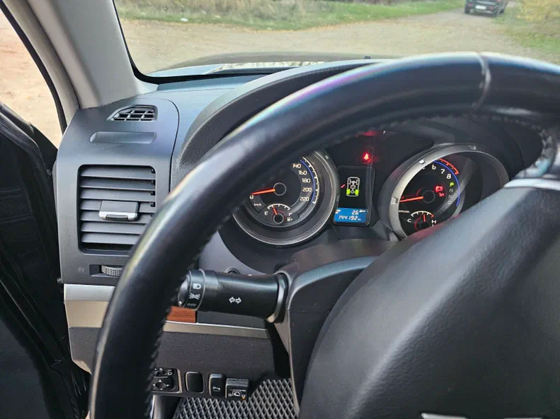 Mitsubishi Pajero 2007 - 16